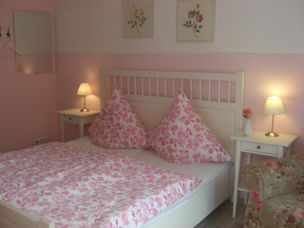 Unterkunft Fuer Arbeiter Und Monteure Grafrath  Room photo