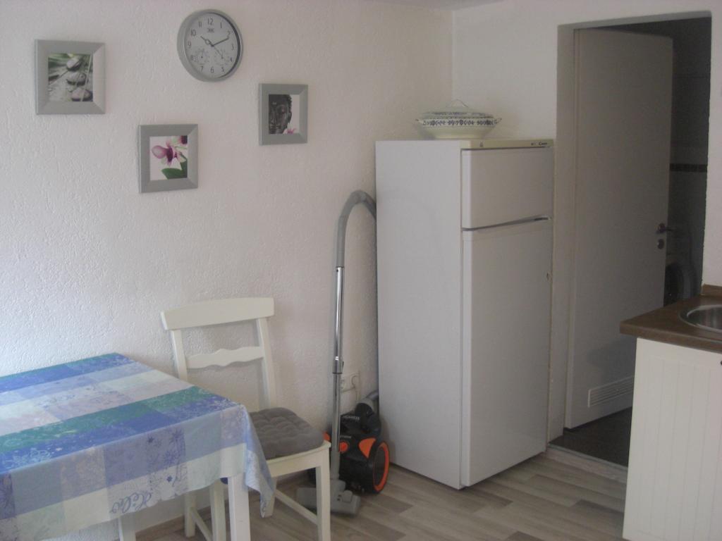 Unterkunft Fuer Arbeiter Und Monteure Grafrath  Room photo